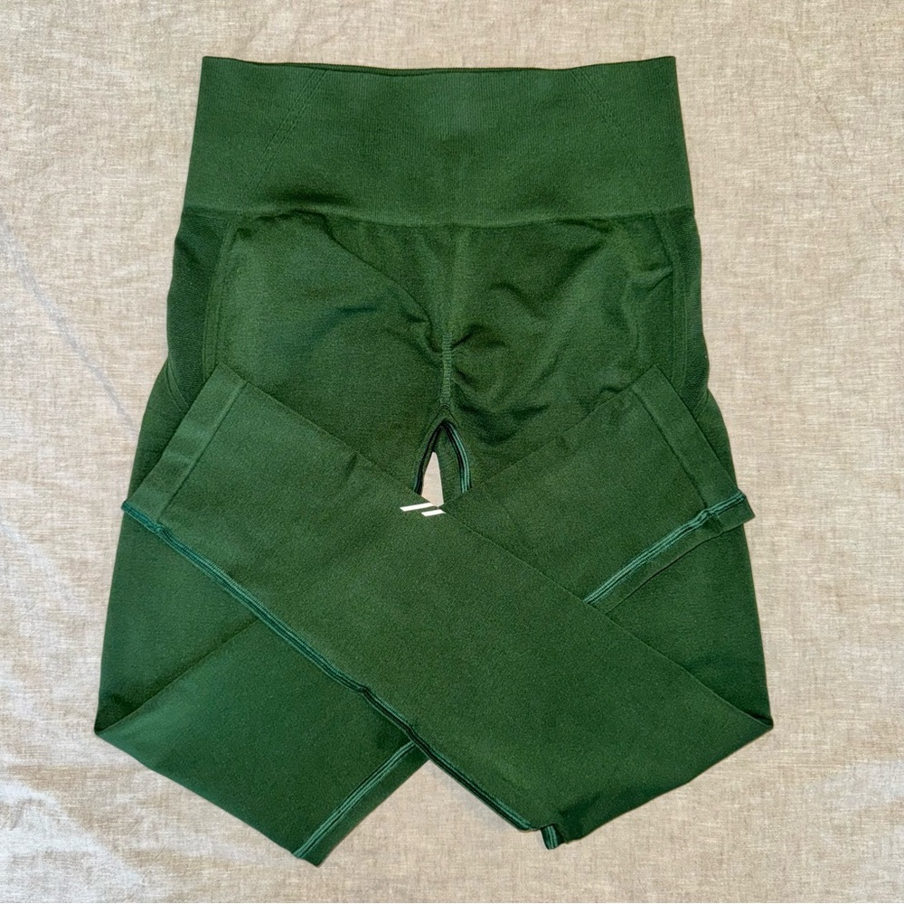 Oner Active Effortless Seamless Leggings - Evergreen - Size M - Picture 2 of 4